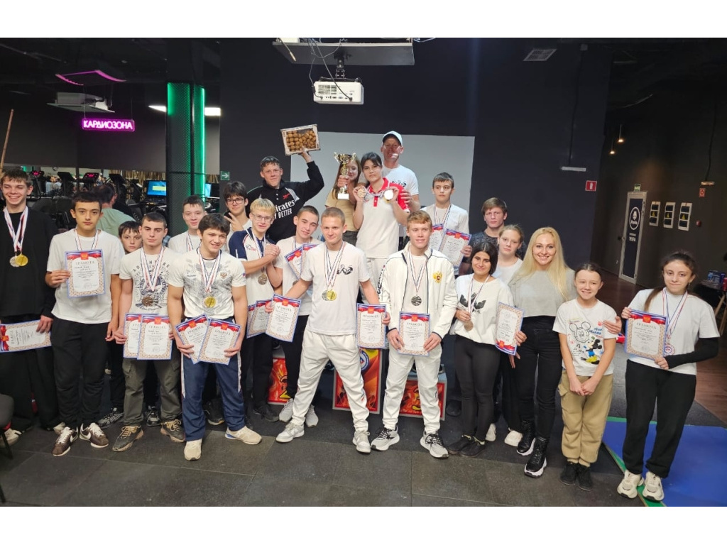 Первенство Республики Крым по армрестлингу среди юниоров и юниорок, 14-15 лет, 16-18 лет